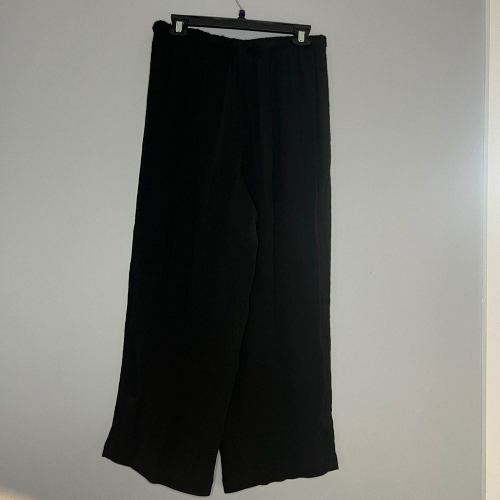 EILEEN FISHER Crinkle Wide Leg Cropped Pants Size Medium Black‎ Basic Semi Sheer - Picture 2 of 6